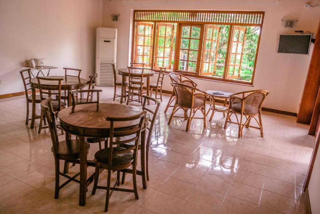 Ocean Beauty Guest House Negombo Buitenkant foto